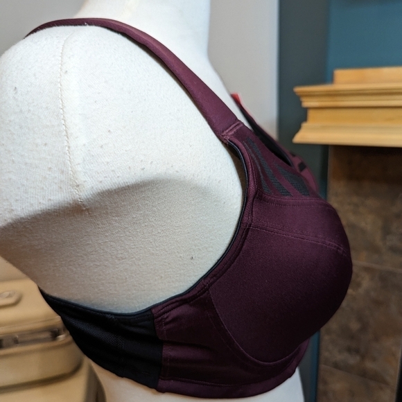 Lane Bryant Livi High-Impact Wicking Max Support Sports Bra 42B - Picture 8 of 16